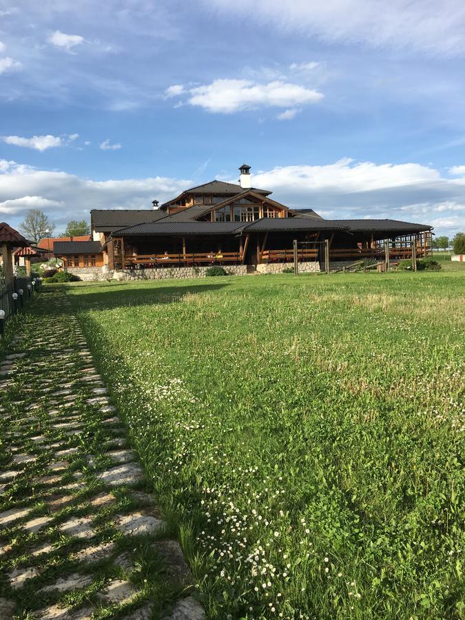 Nacionalna Kuca Bajo Mackat Villa Exterior foto